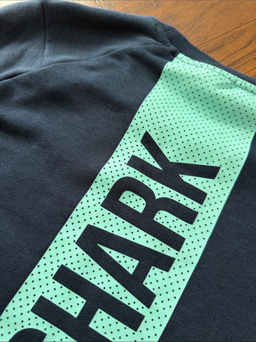 Gymshark-Navy w/aqua logo Crewneck Sweatshirt - Picture 5 of 8